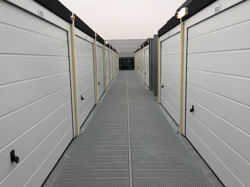 Image of Wateringen, Naaldwijkseweg 8