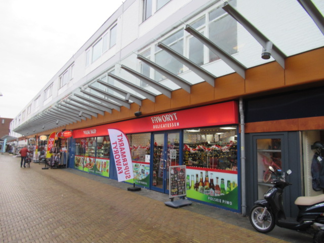 Image of Emmeloord, Lange Nering 98-100, 98A, 98B & 100A