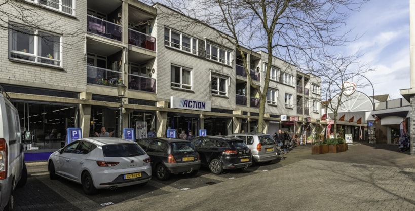 Venlo, Carleyspassage 8 tot en met 12 image