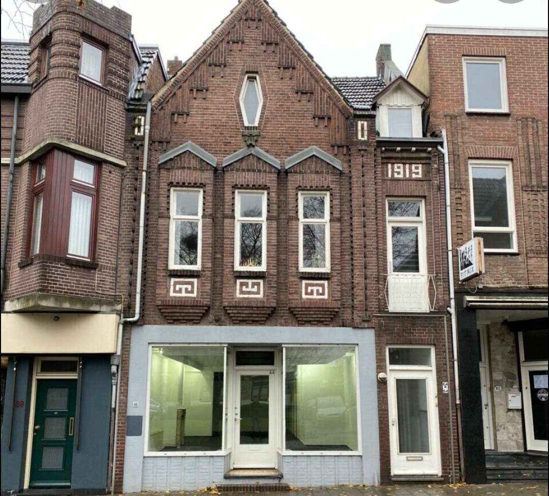 Hoensbroek, Nieuwstraat 64 - 64A - 66 image