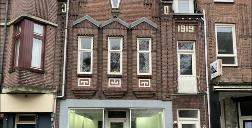 Hoensbroek, Nieuwstraat 64 - 64A - 66 image