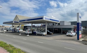 Bunschoten-Spakenburg, De Kronkels 23 23a image