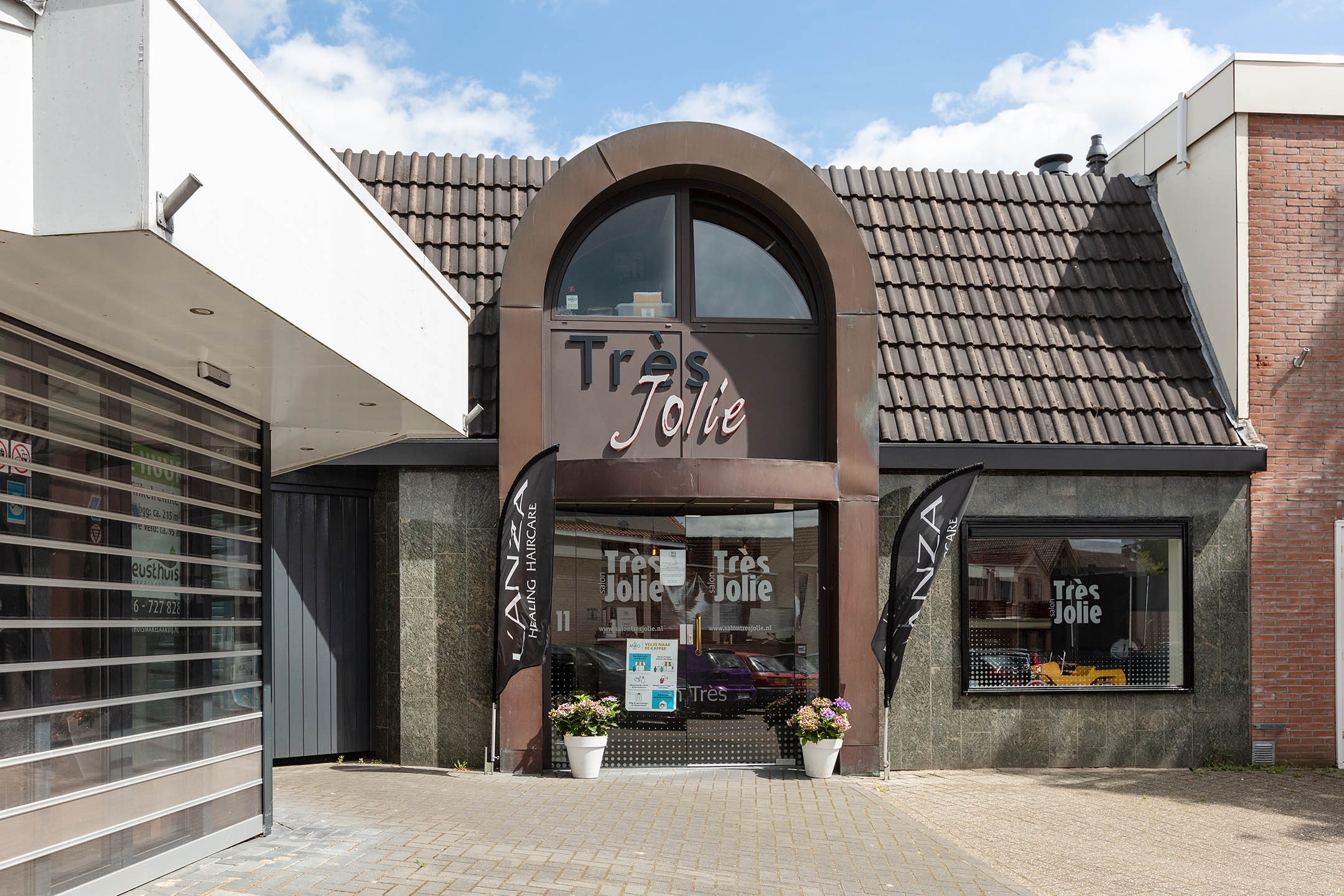 Tubbergen, Grotestraat 47 47A & Waldeckstraat 11 + 11A  image