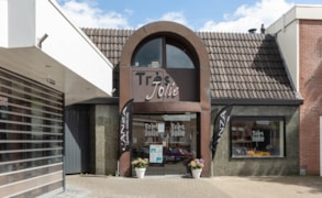 Tubbergen, Grotestraat 47 47A & Waldeckstraat 11 + 11A image