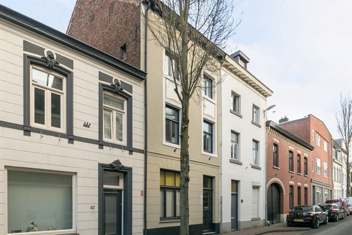 Image of Sittard, Putstraat 62 62a, 62b en 62c