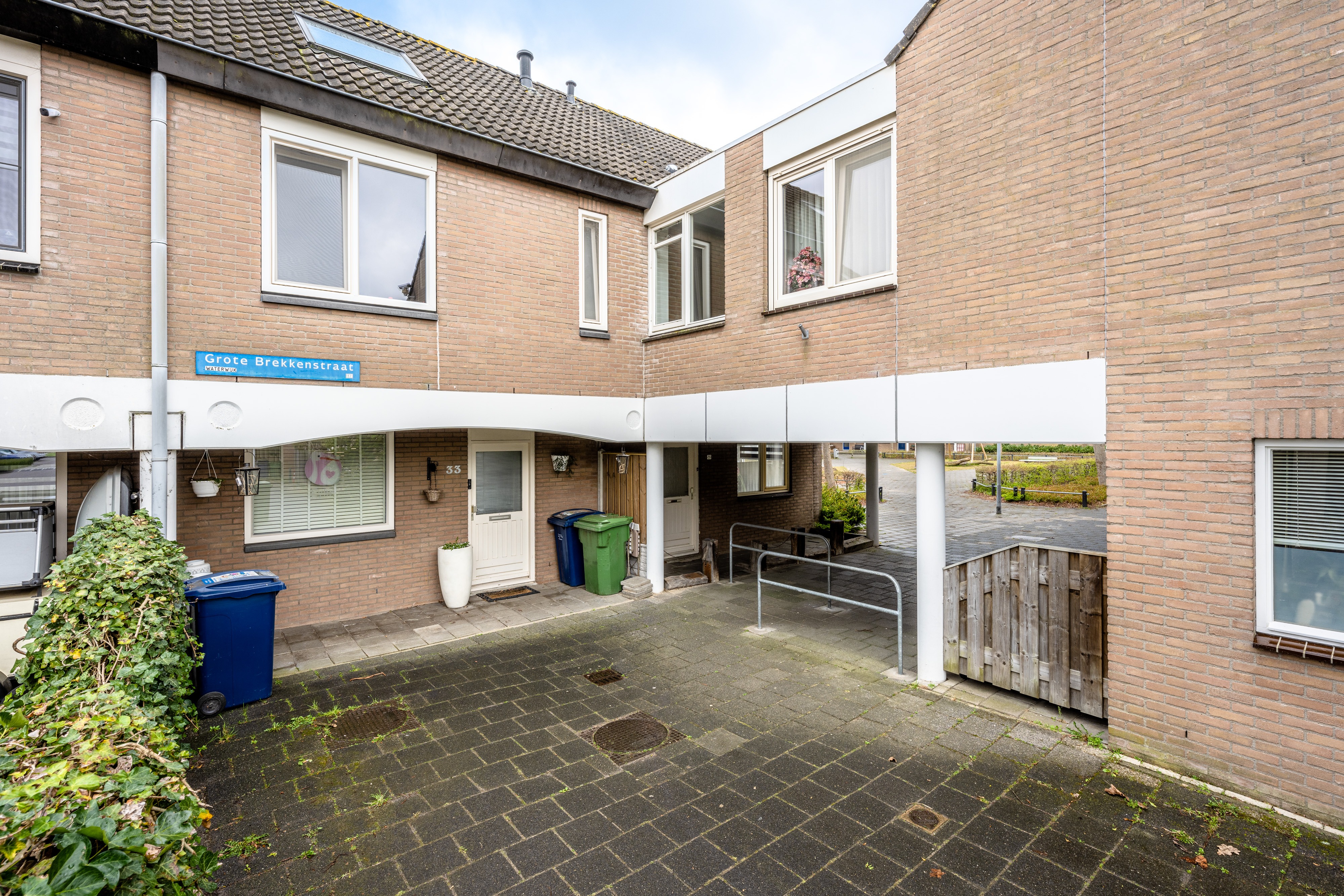 Almere, Grote Brekkenstraat 35 image