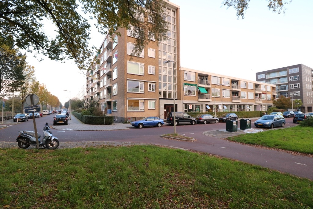 Den Haag, Erasmusplein 208 image