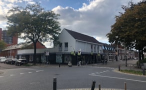 Tilburg, Hoefstraat 143 145 + Bisschop Janssenstraat 1 image