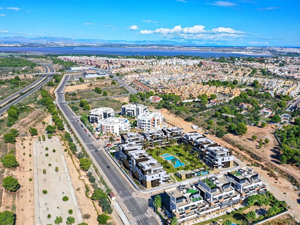 Penthouse in Torrevieja, Costa Blanca, Spain image