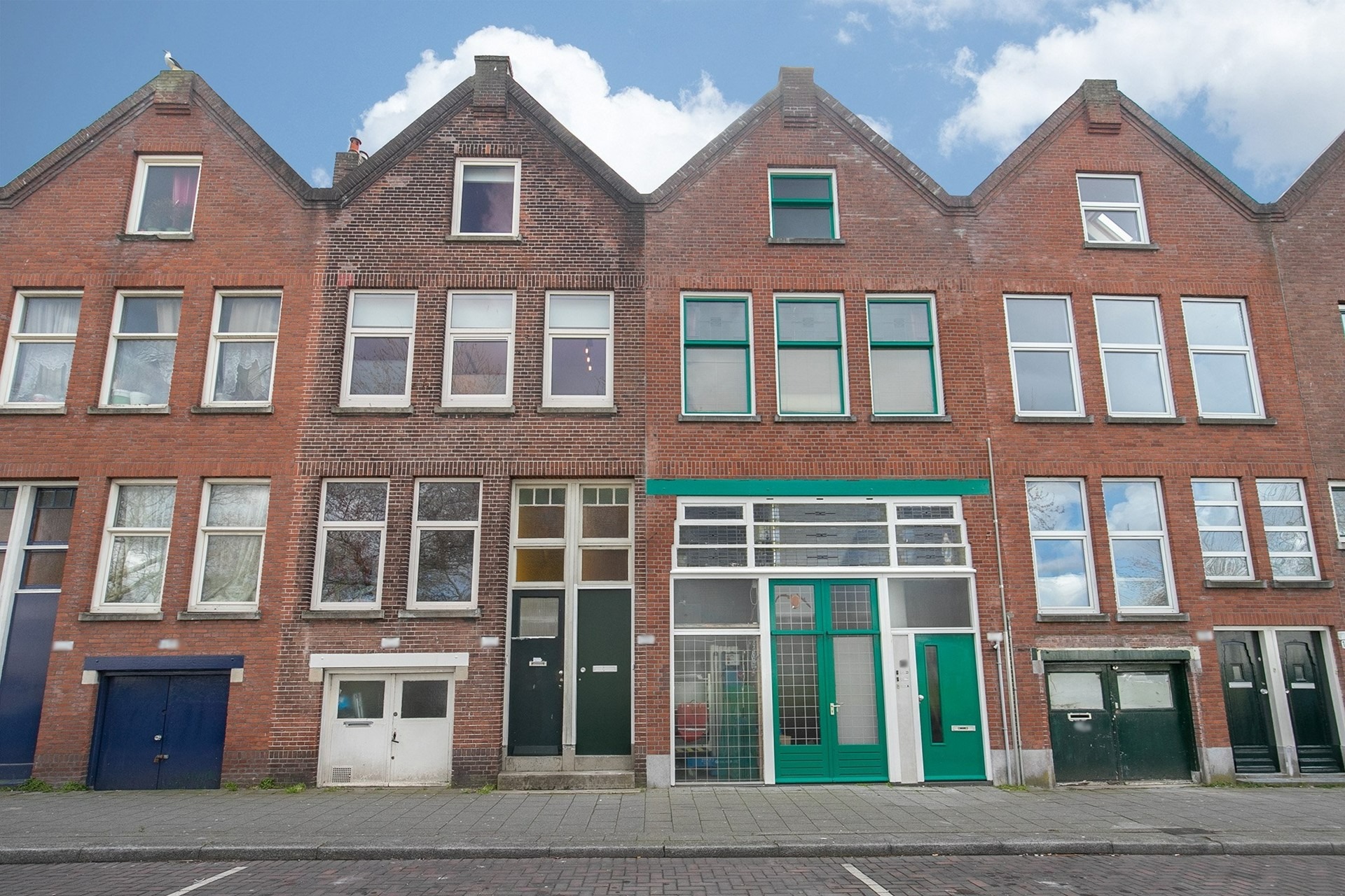 Rotterdam, Lange Hilleweg 170 A, 170B & 170C image