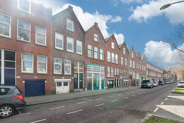 Rotterdam, Lange Hilleweg 170 A, 170B & 170C image