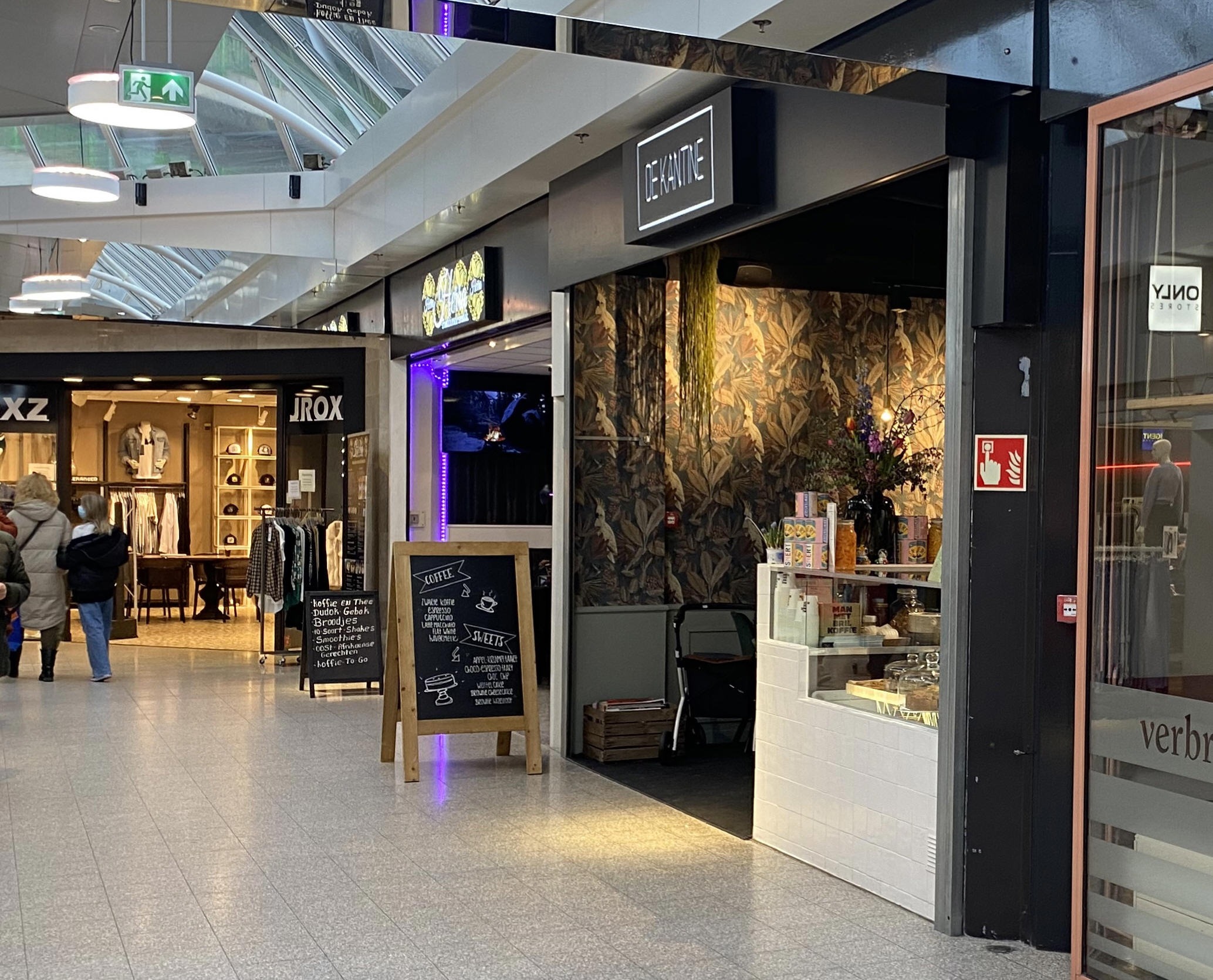 Zwijndrecht, Hof van Holland 39 image