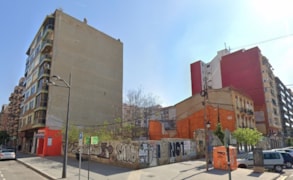 Valencia, Calle de Sant Vicent Màrtir 233 & Carrer de la Pianista Empar Iturbi 5 image