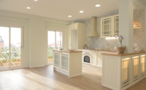 Valencia, Calle Angel Guimera 76 image