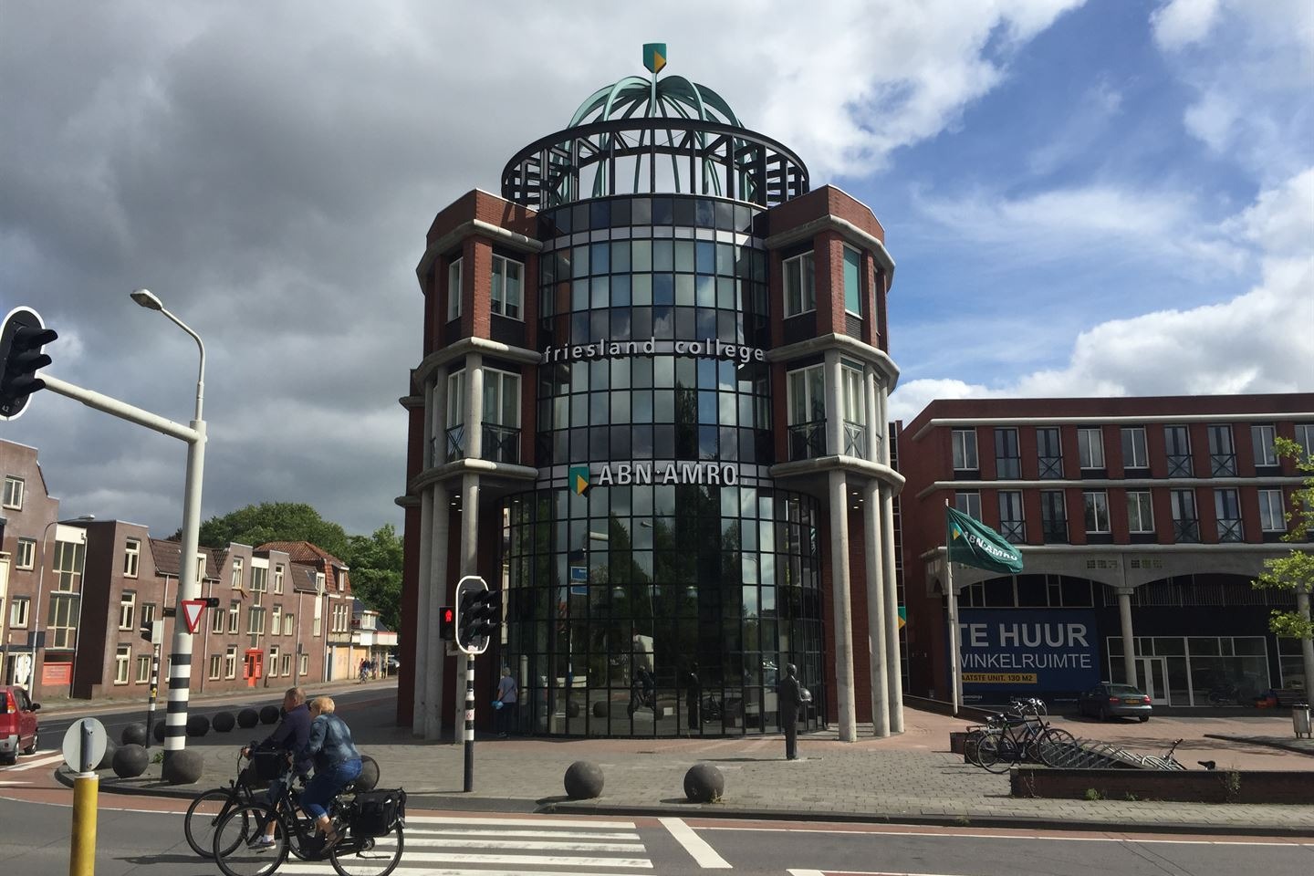 Sneek, Sint Antoniusplein 1 & 5 image