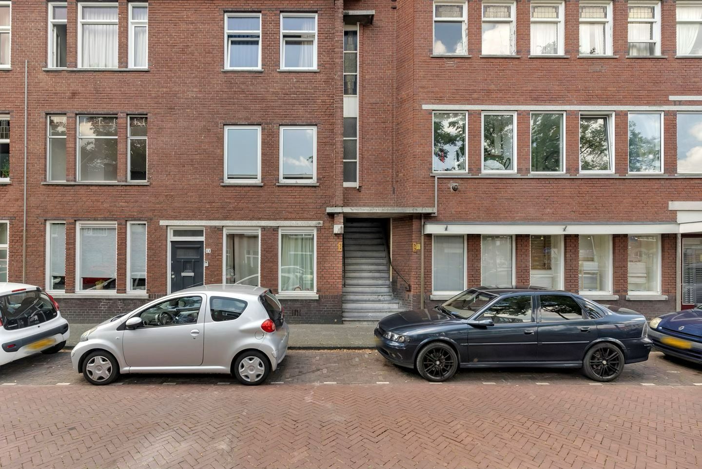 Den Haag, Tienhovenselaan 9 image