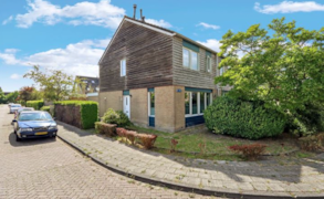 Mantgum, De Finne 1 image