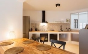 Valencia, Carrer de Matias Perelló 45 image