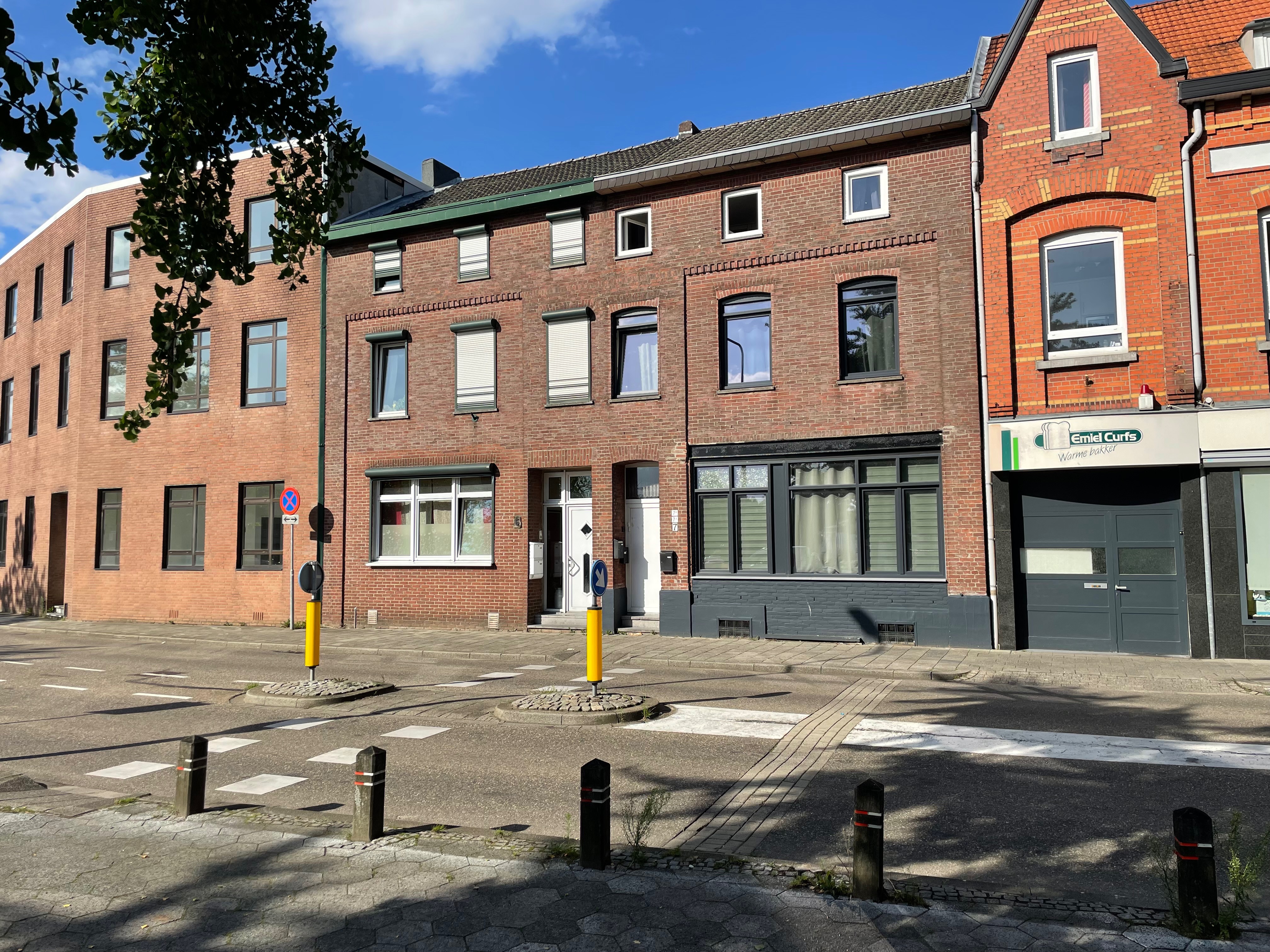 Kerkrade, Dr.Ackensplein 7 A + B image