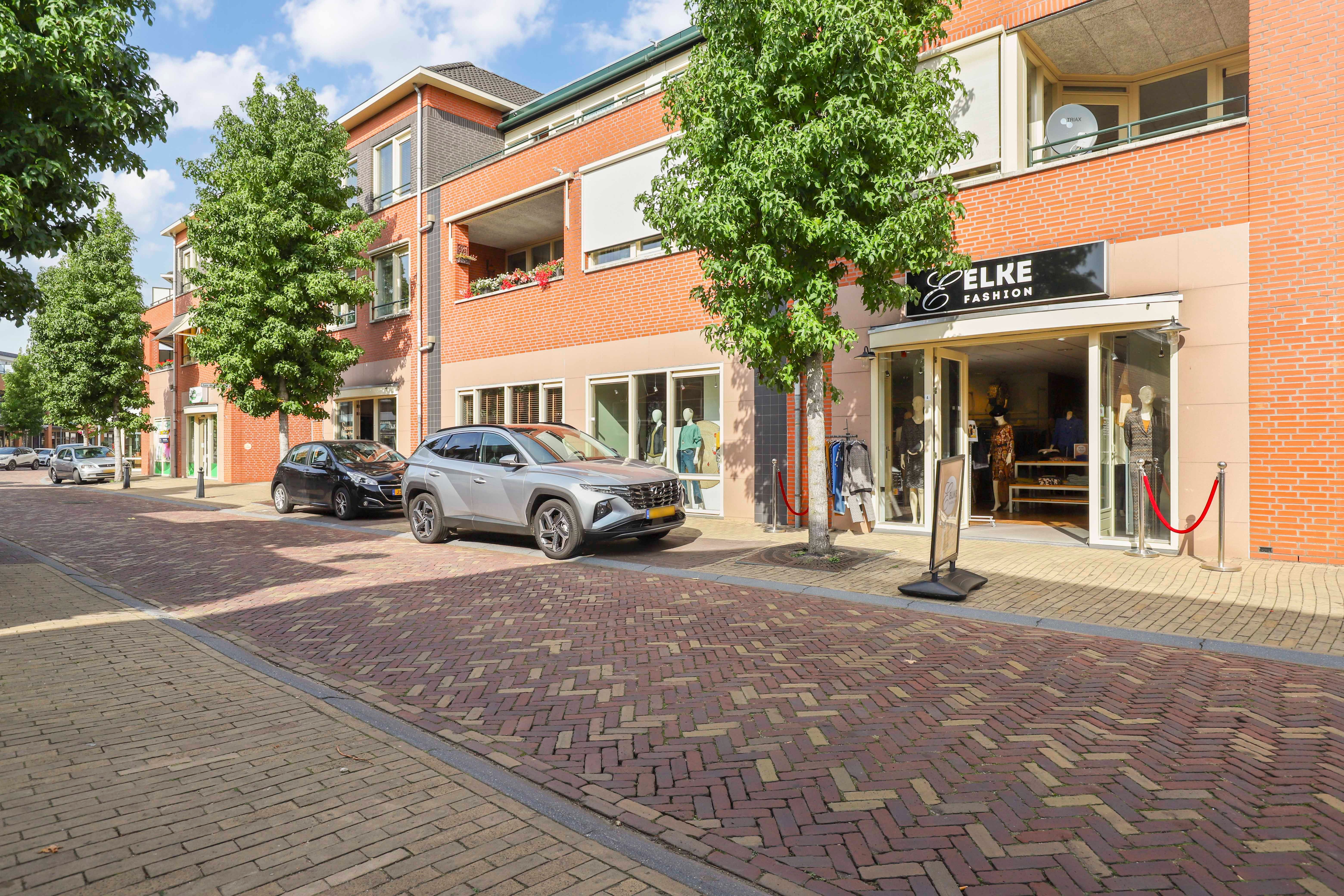 Hengelo, Raadhuisstraat 4 image