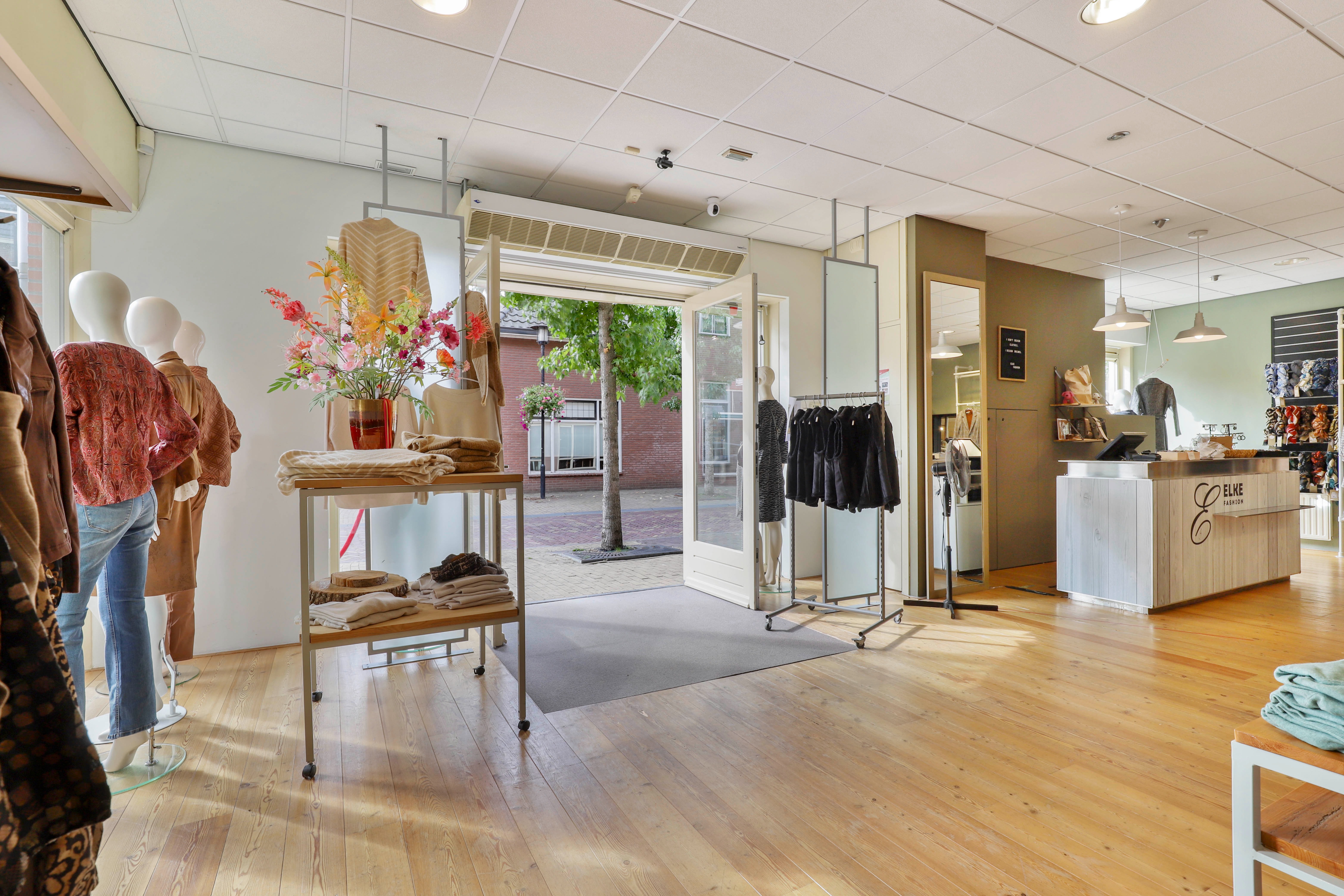 Hengelo, Raadhuisstraat 4 image