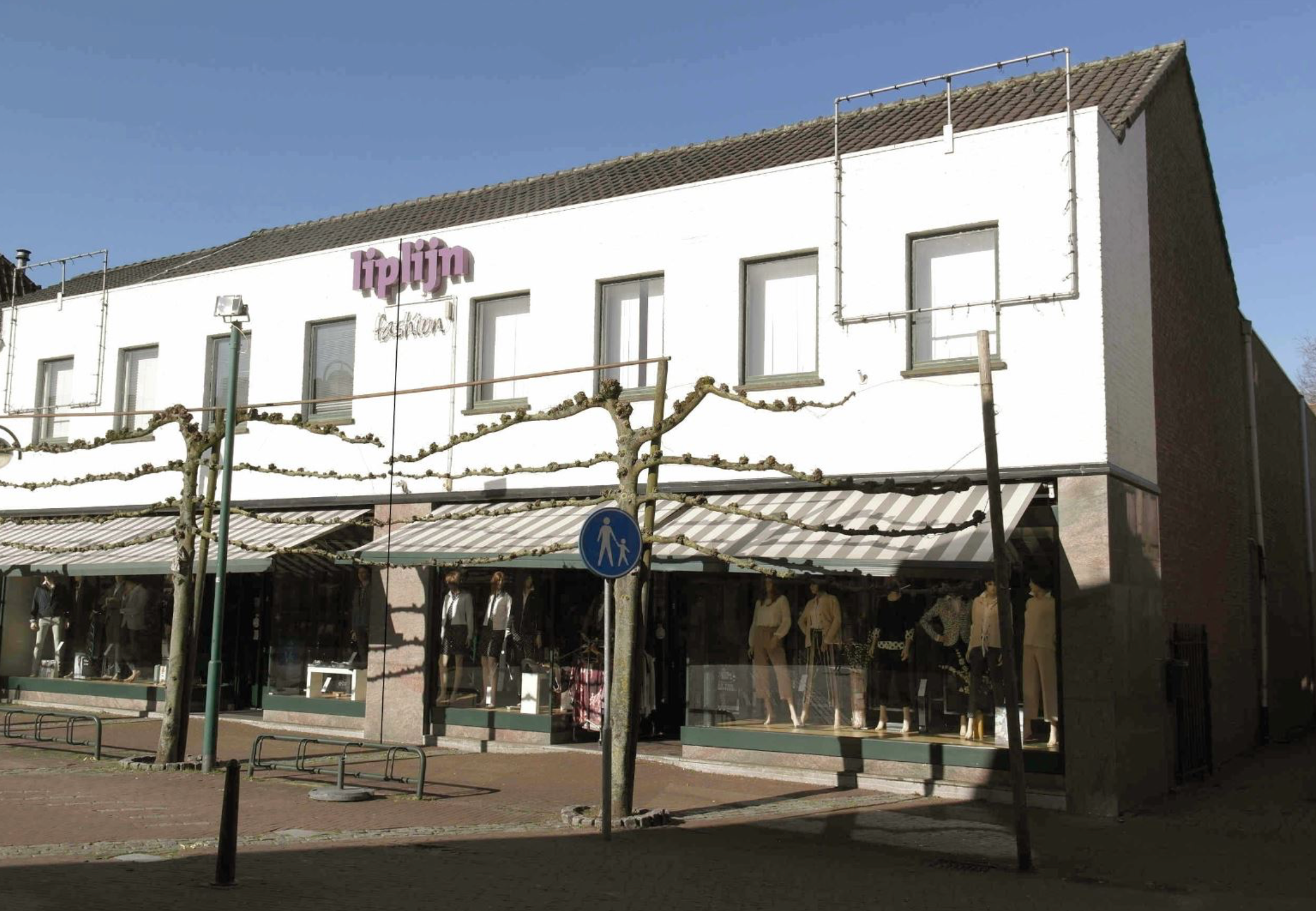 Budel, Markt 21 image