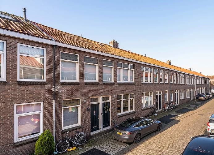 Dordrecht, Camphuijzenstraat 5 t/m 27 image