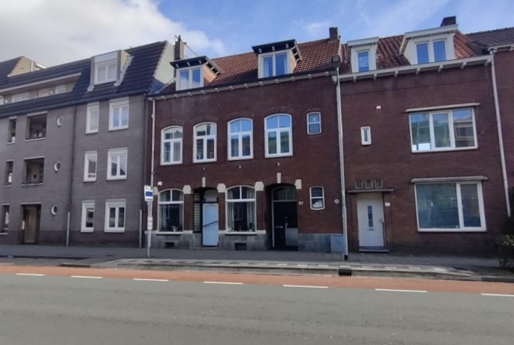 Venlo, Tegelseweg 21 + 21A image