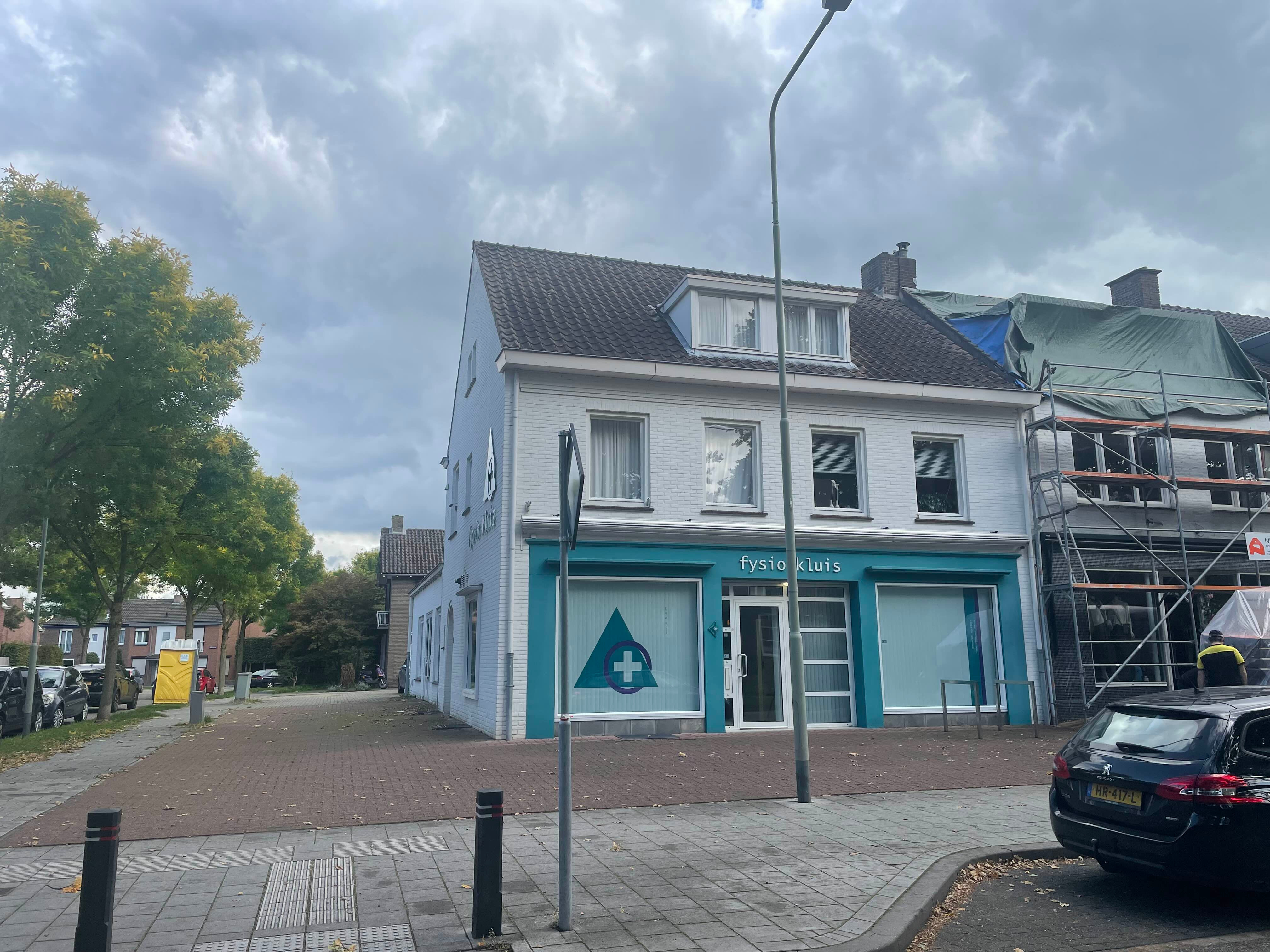 Image of Geleen, Kluis 36 a, 38 en Veldekelaan 2