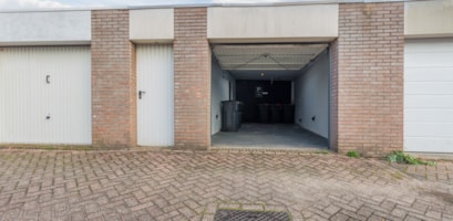 Tilburg, Bredaseweg 254 a-b-c image