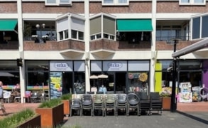 Stadskanaal, Menistenplein 11 -12-13 image