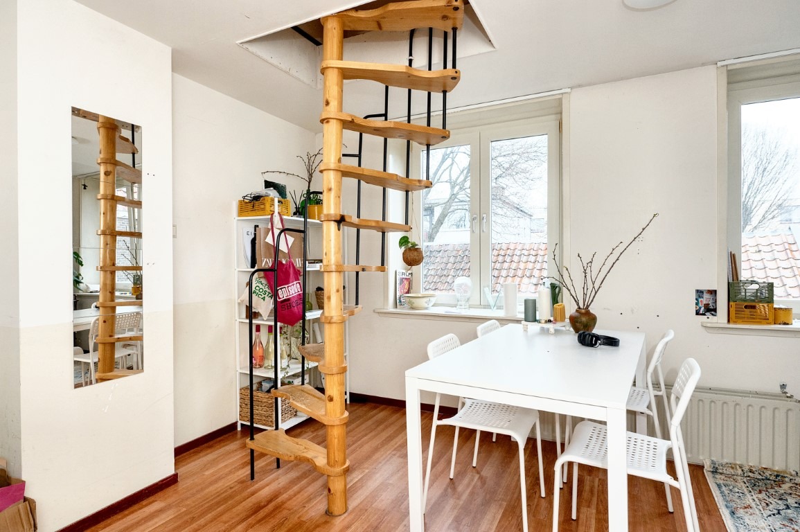 Den Haag, Da Costastraat 3 , Nicolaas Tulpstraat 59 image