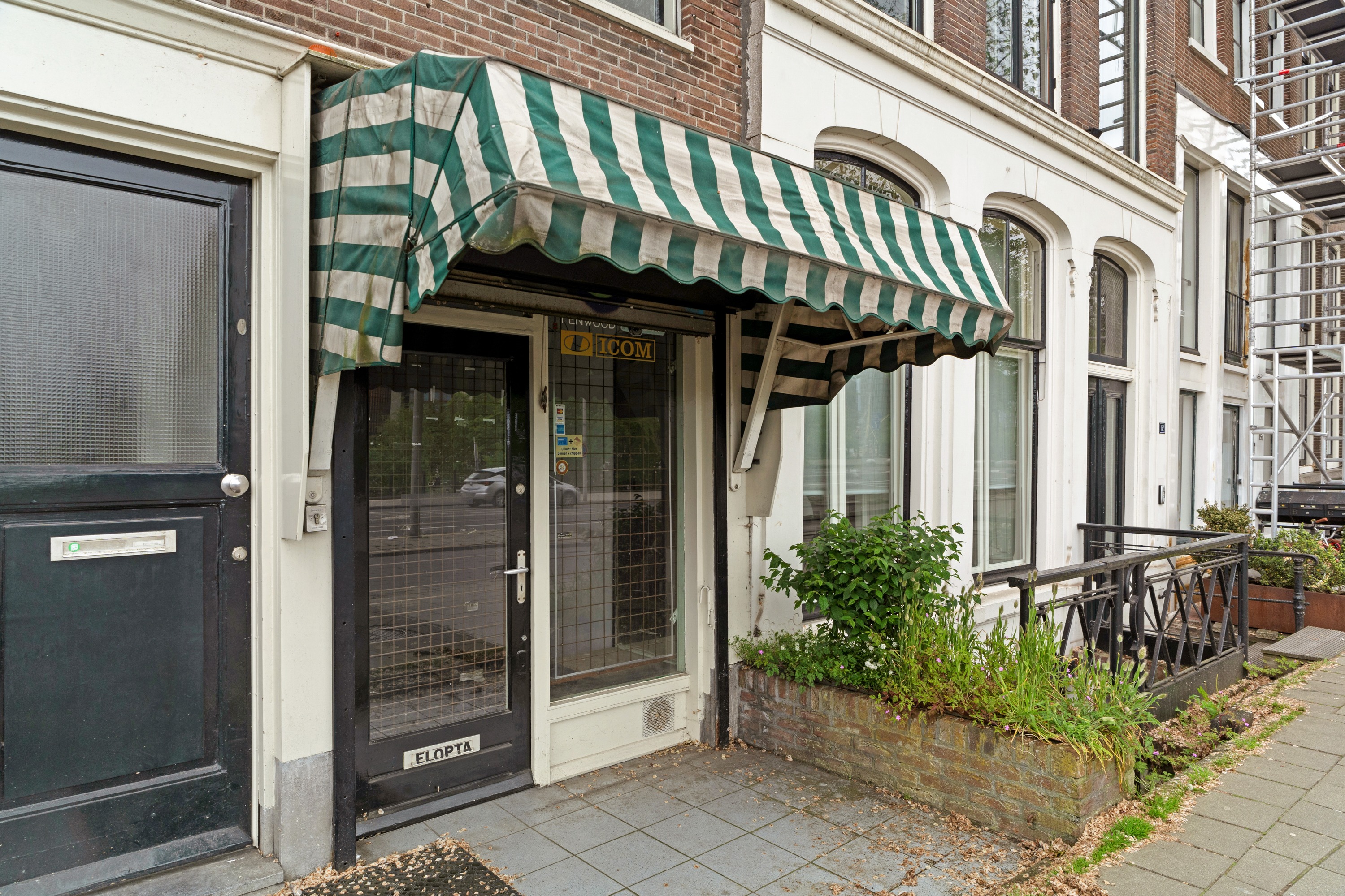 Amsterdam, Prins Hendrikkade 153 -1 A1 & A2 image