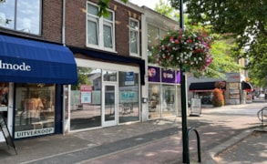 Hilversum, Gijsbrecht van Amstelstraat 184 image