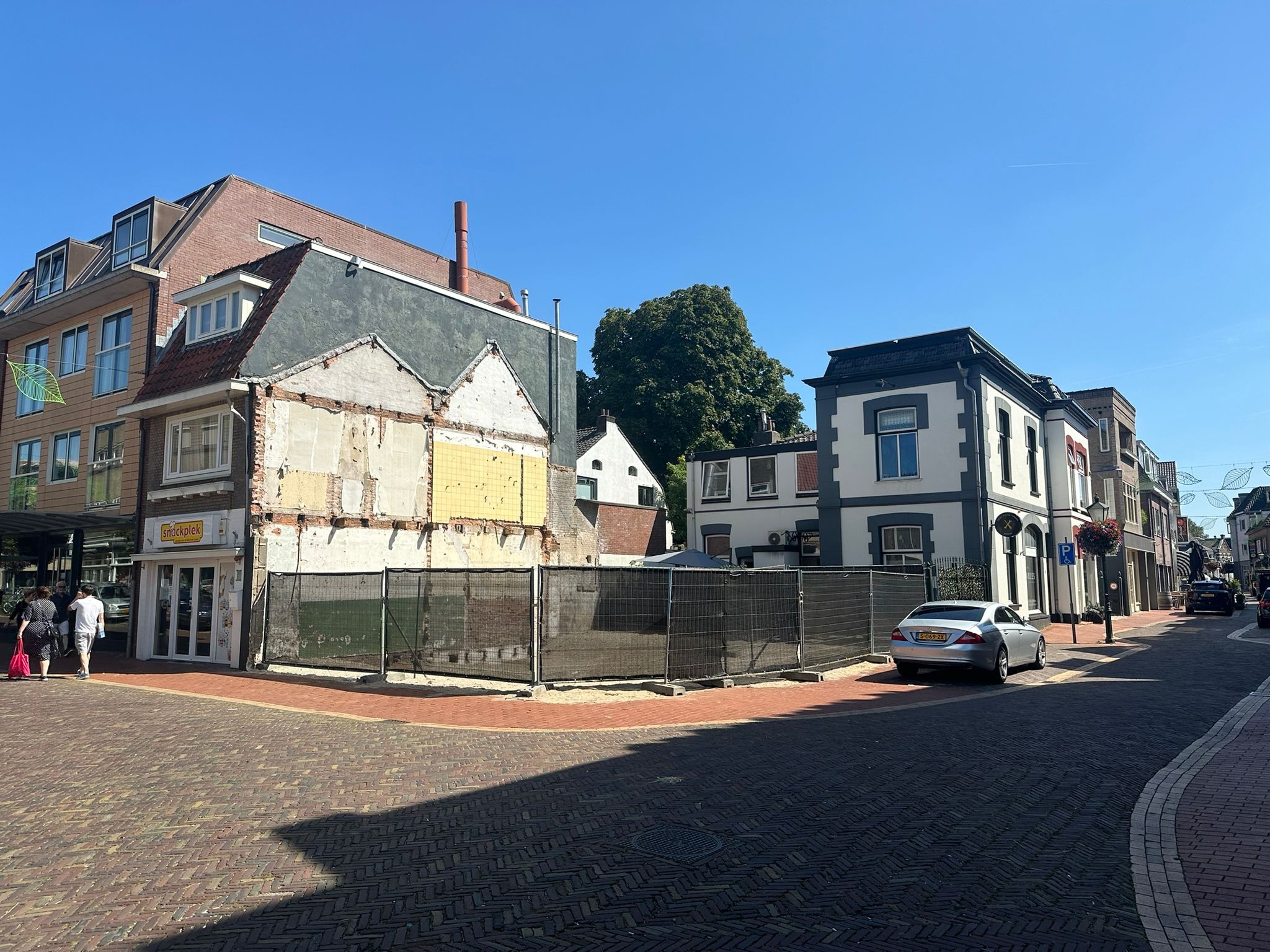 Bussum, Kapelstraat 1 image