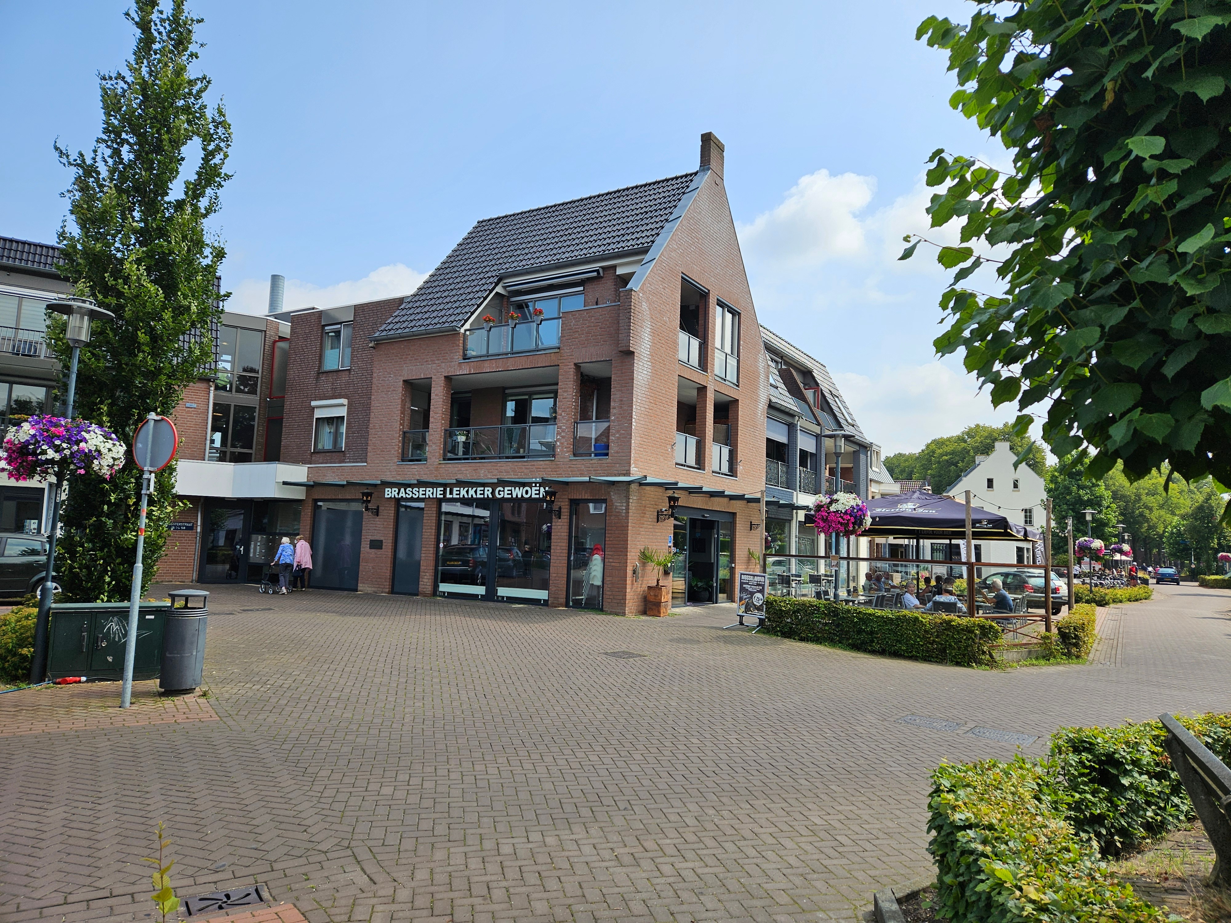 Grubbenvorst, Kloosterstraat 14 & 14A image