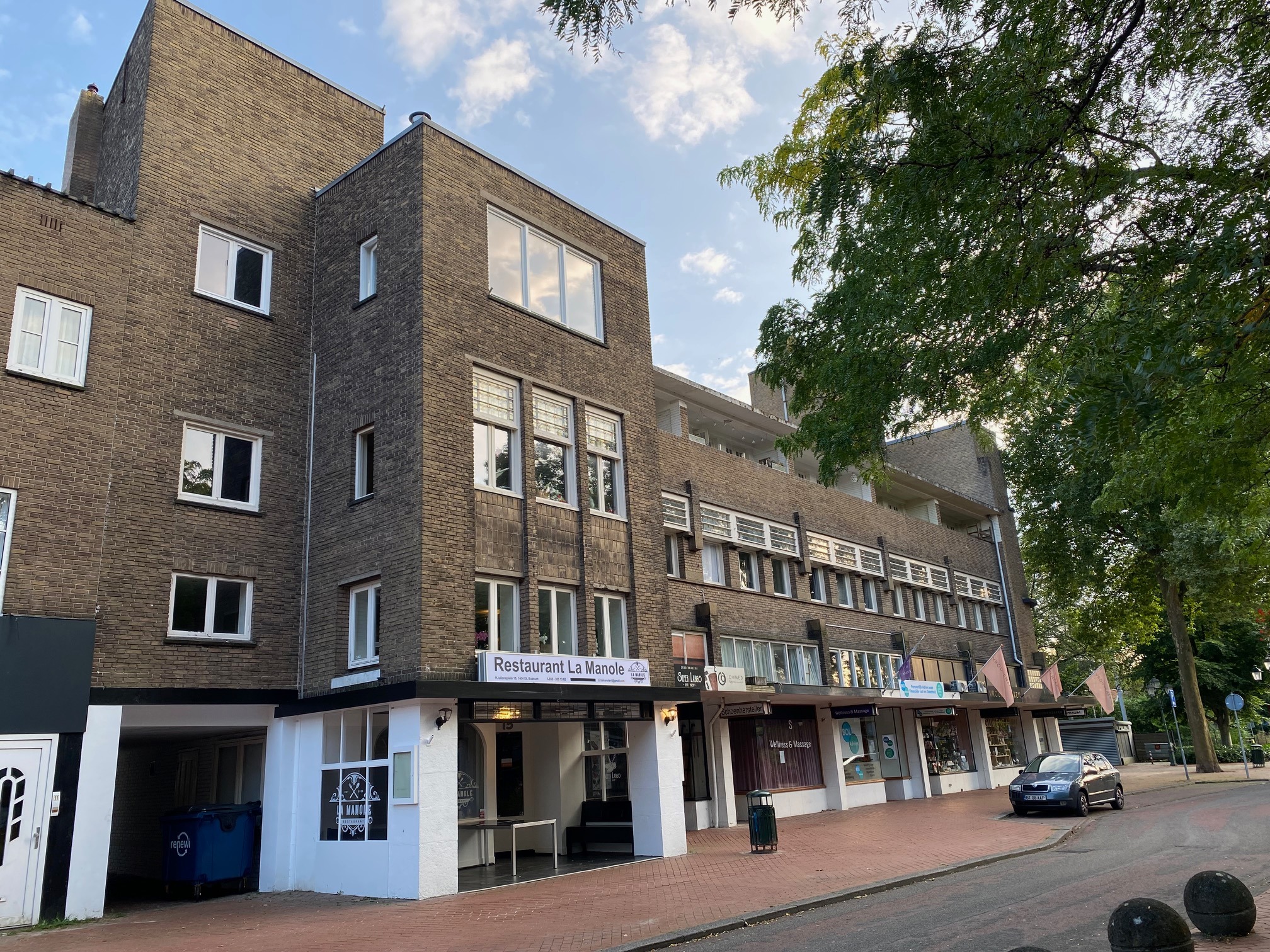 Bussum, Julianaplein 15 image