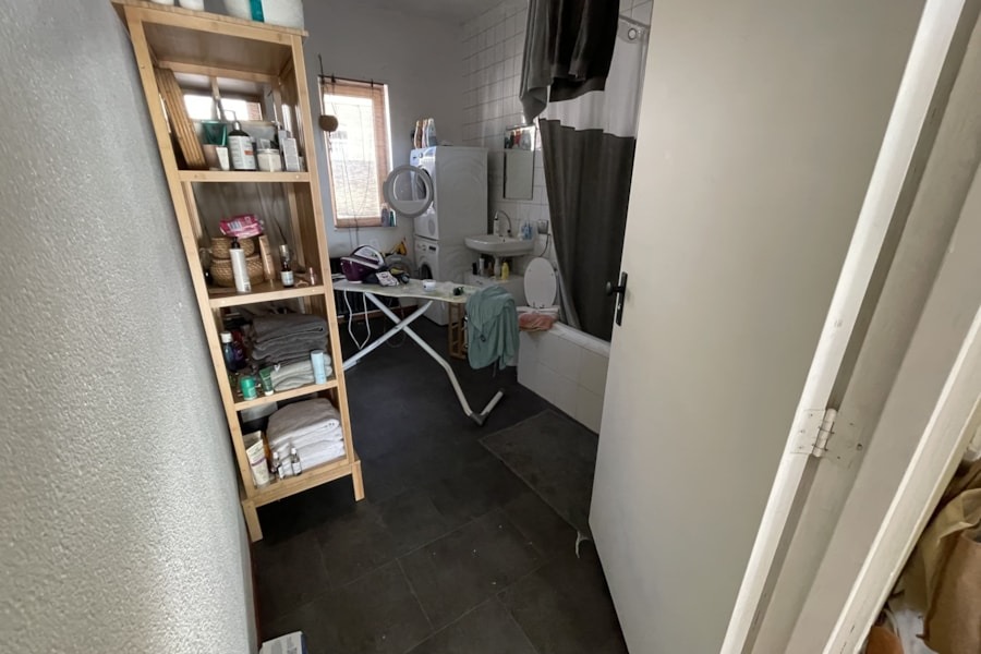 Breda, Ginnekenweg 230 BG, A & B image