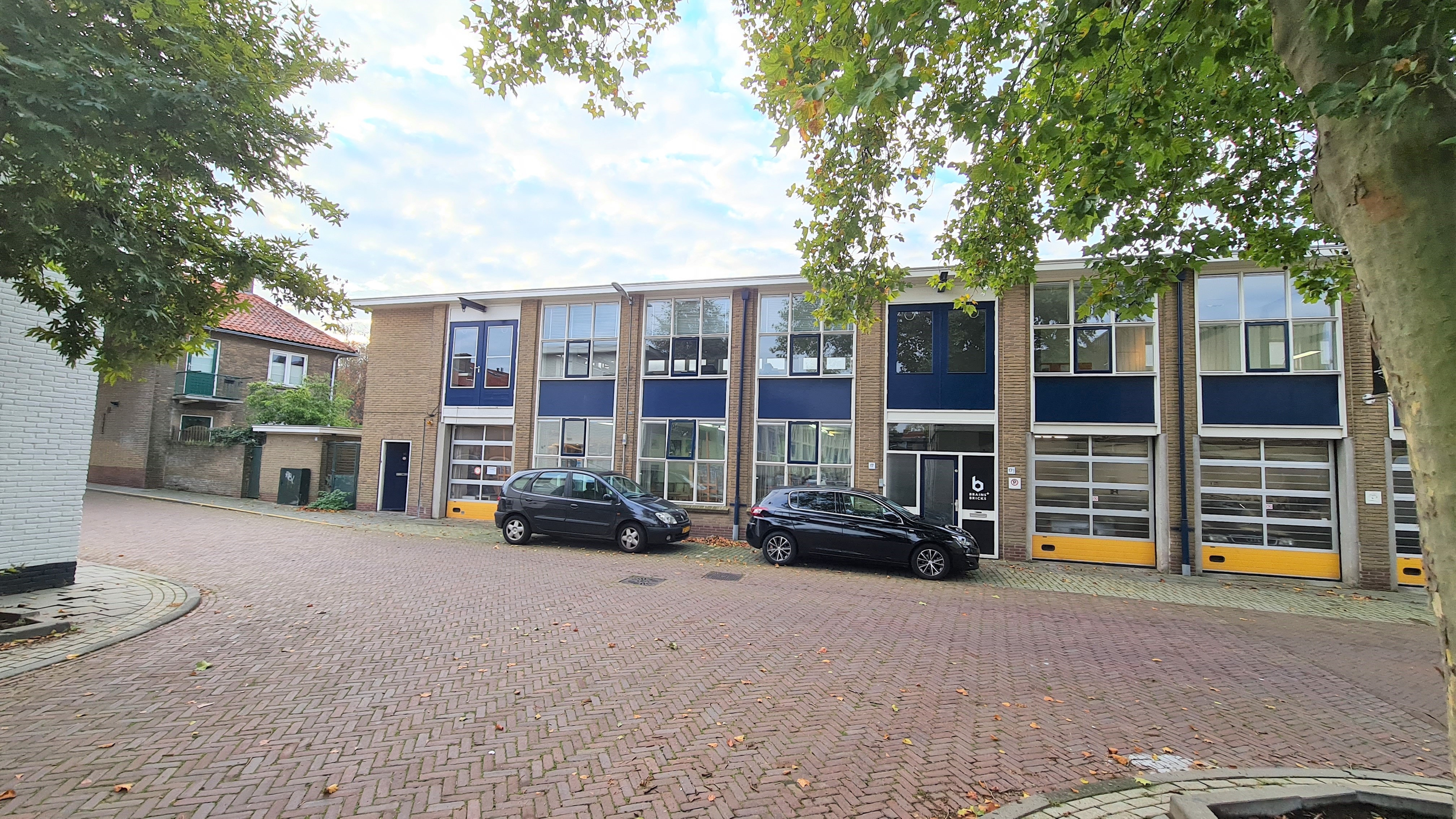 Bussum, Nijverheidswerf 15 - 33 image