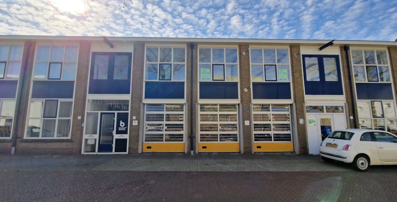 Bussum, Nijverheidswerf 15 - 33 image