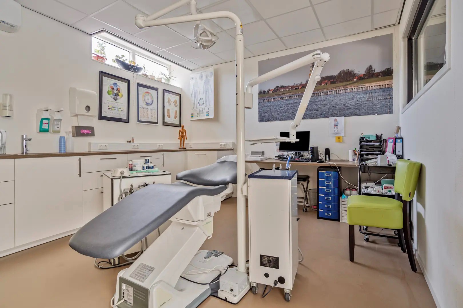 Koudum, Hoofdstraat 12 & 12A image