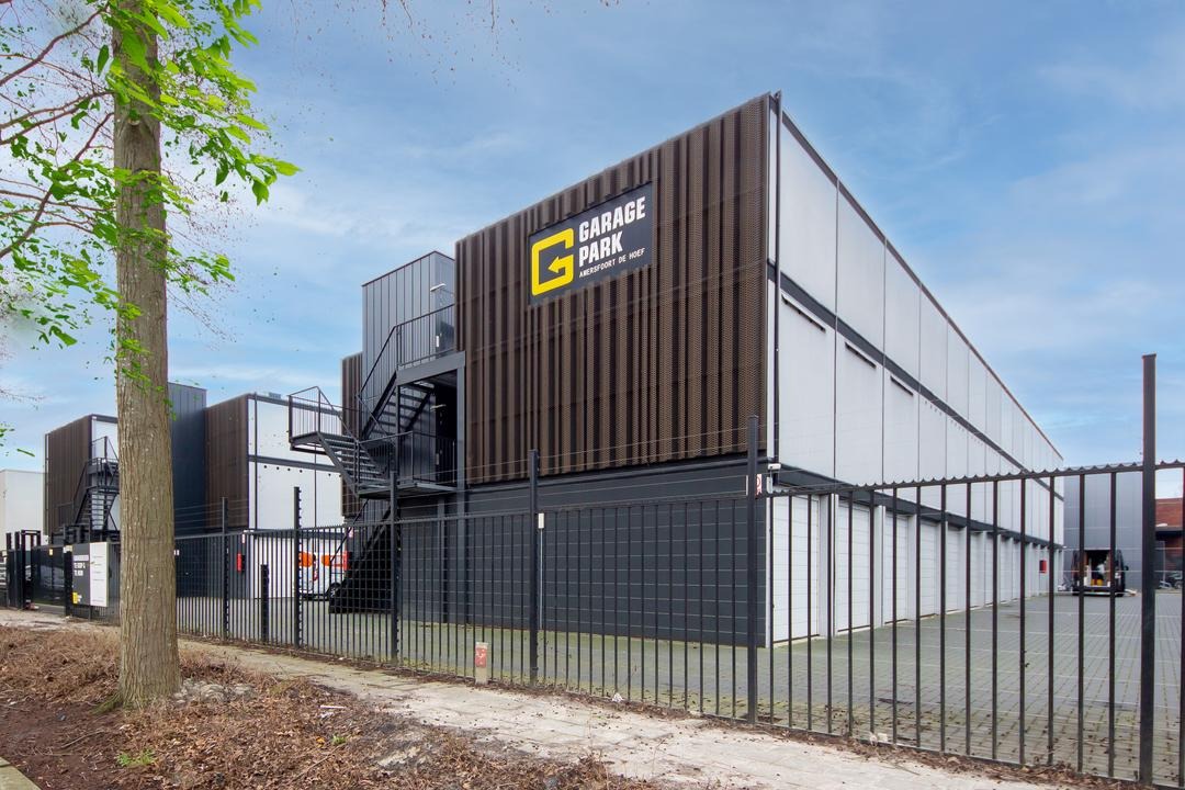 Amersfoort, Almere & Den Helder, Basicweg 15 M74 & 76 ,Transistorstraat 48 H98 & 99, Burgemeester Ritmeesterweg 22-85 & -86 image