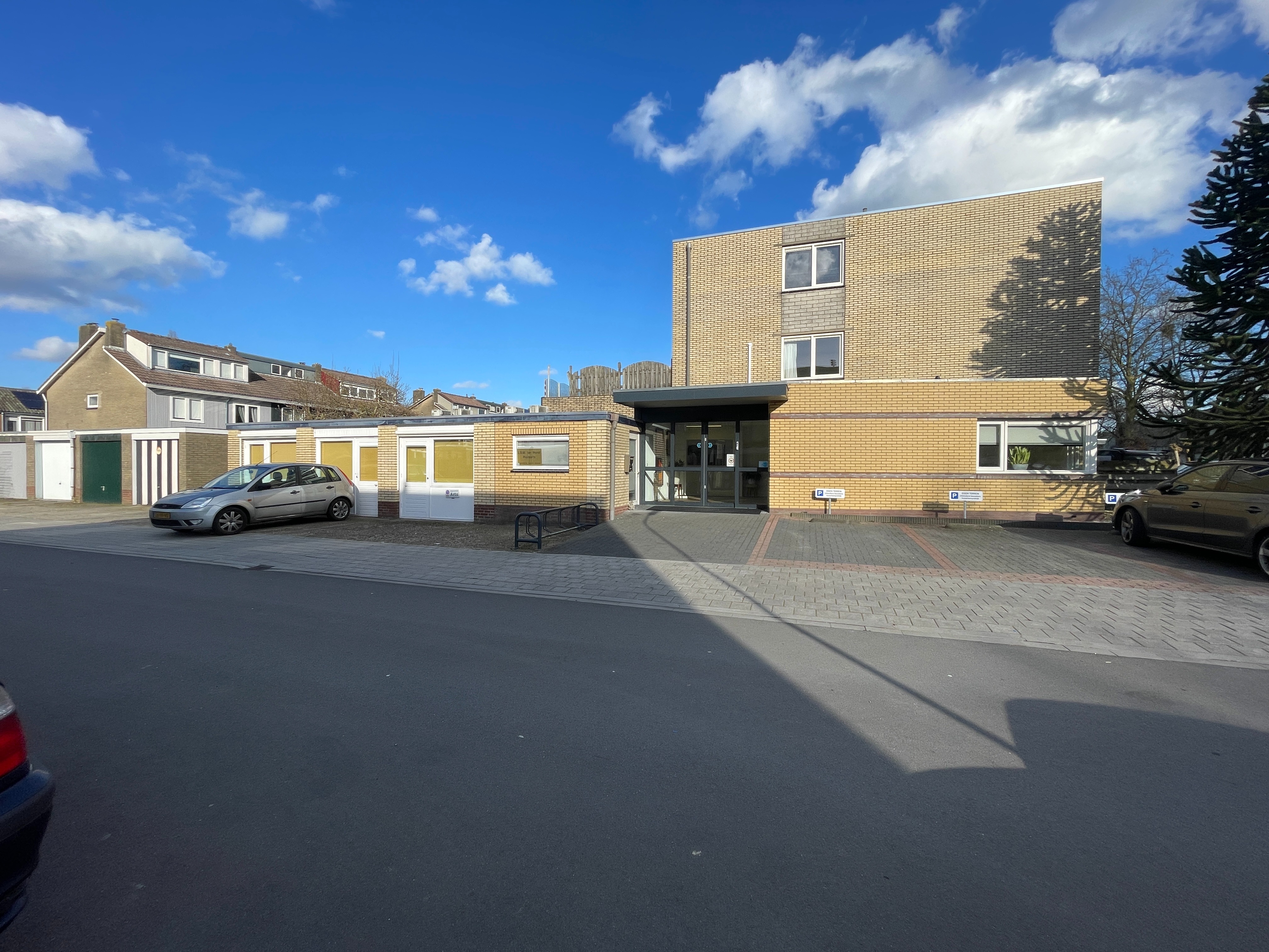 Harderwijk, Vondellaan 77 77A image