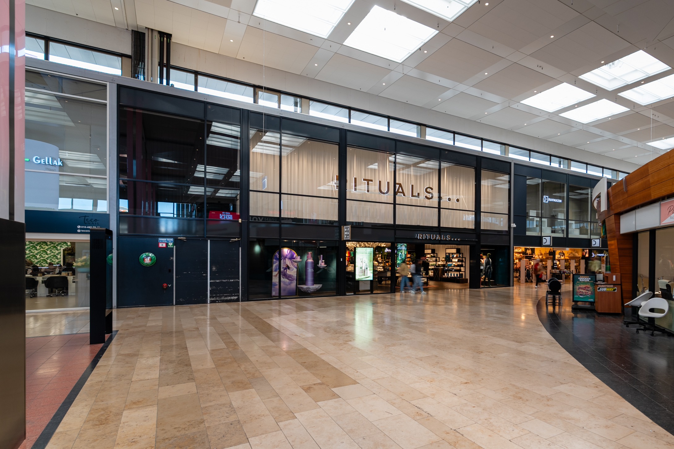 Rotterdam, Zuidplein Hoog 920 image