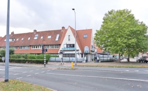 Hilversum, Larenseweg 146 B, 146C & 148 image