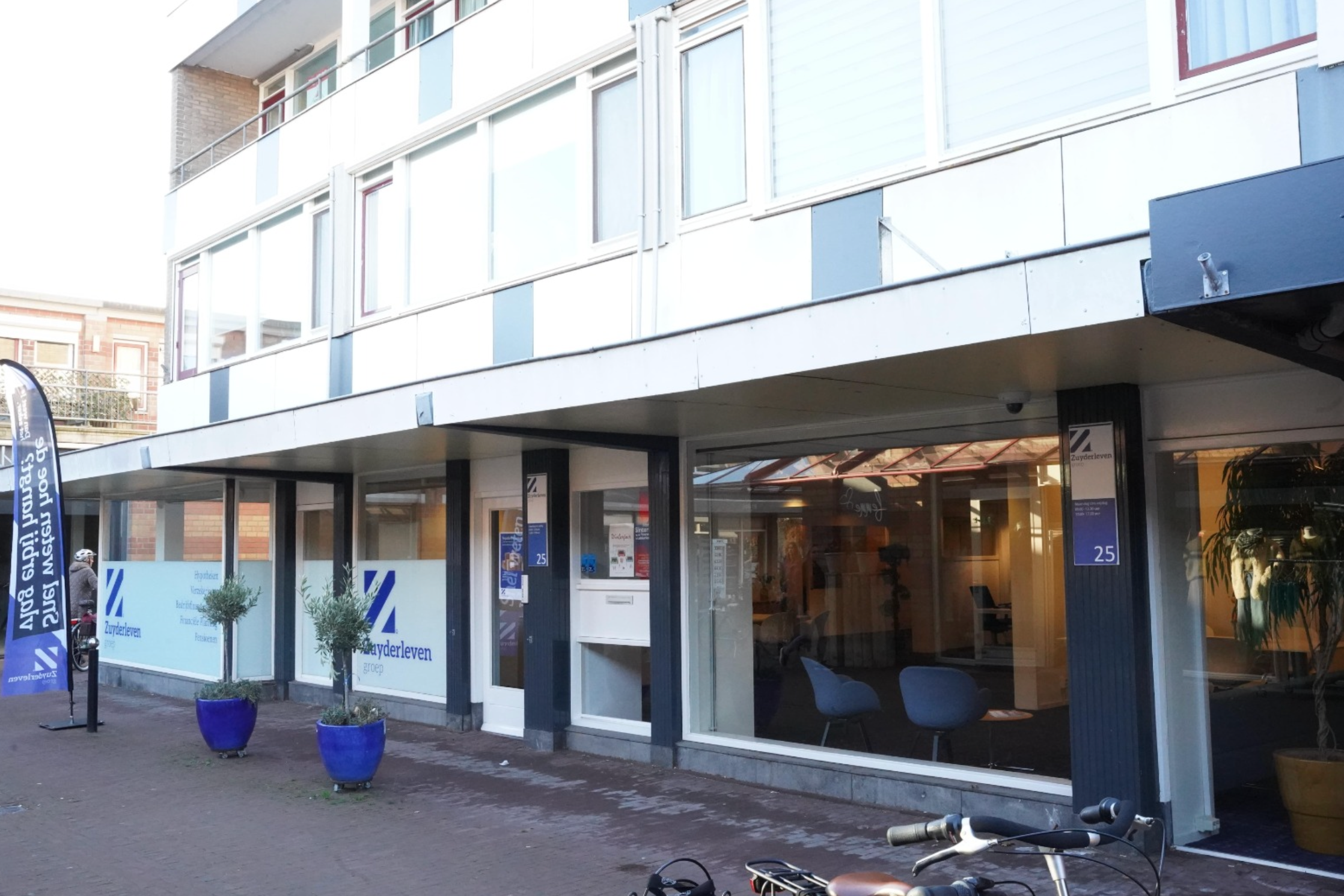 Image of Lekkerkerk, Raadhuisplein 25