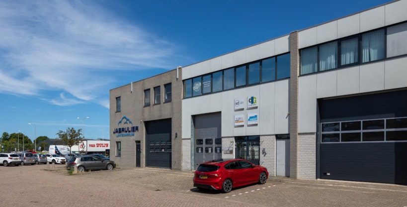 De Lier, Jan van de Laarweg 12& 16A image