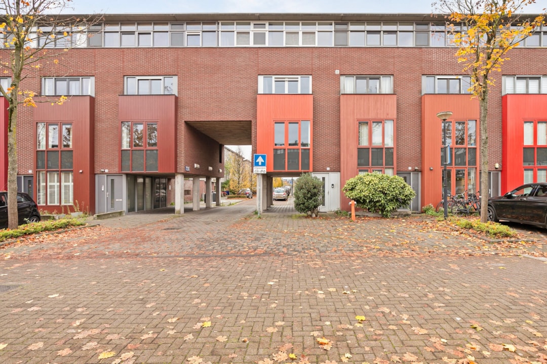 Amsterdam, Valutaboulevard 12 , Valutaboulevard 12B & Valutaboulevard 12C Image of Amsterdam, Valutaboulevard 12 , Valutaboulevard 12B & Valutaboulevard 12C