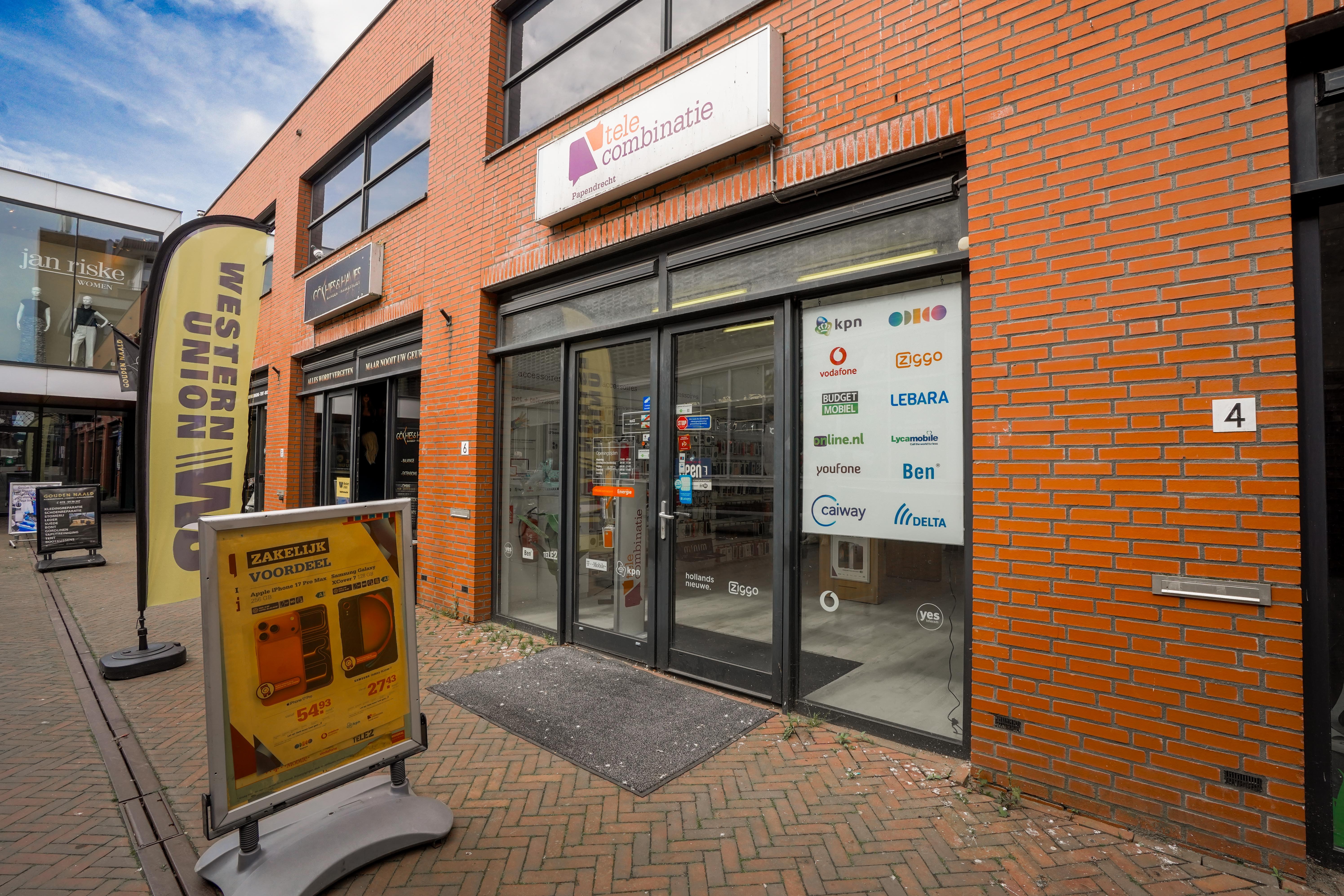 Image of Papendrecht, Overtoompassage 6