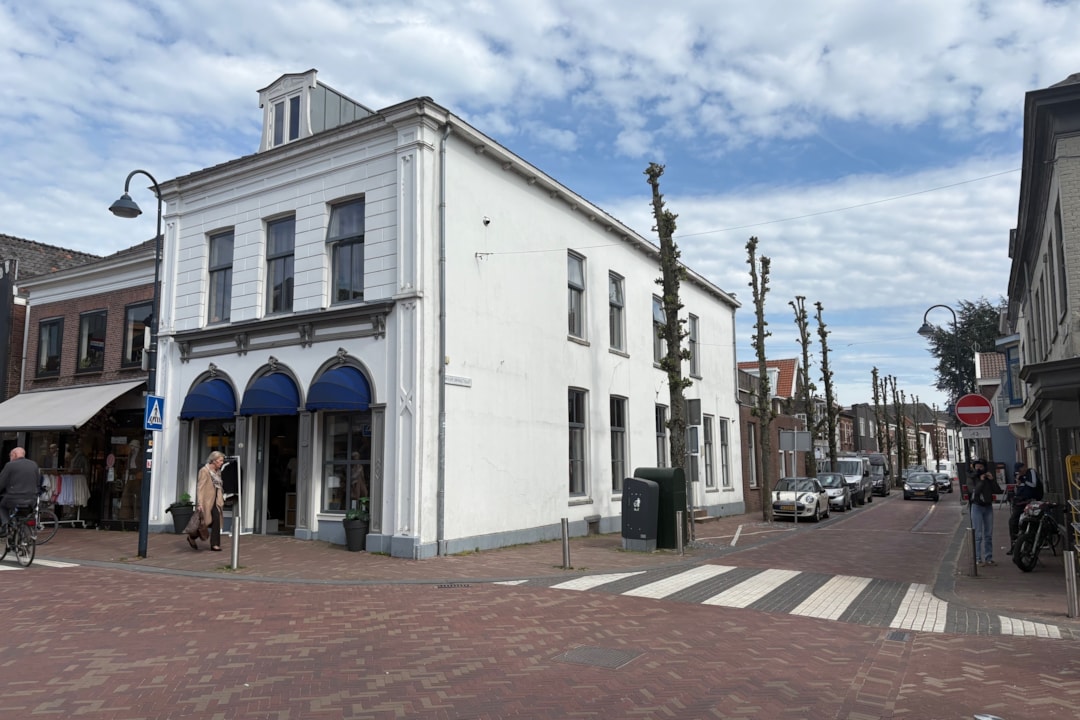 Bodegraven-Reeuwijk, Brugstraat 1 Image of Bodegraven-Reeuwijk, Brugstraat 1